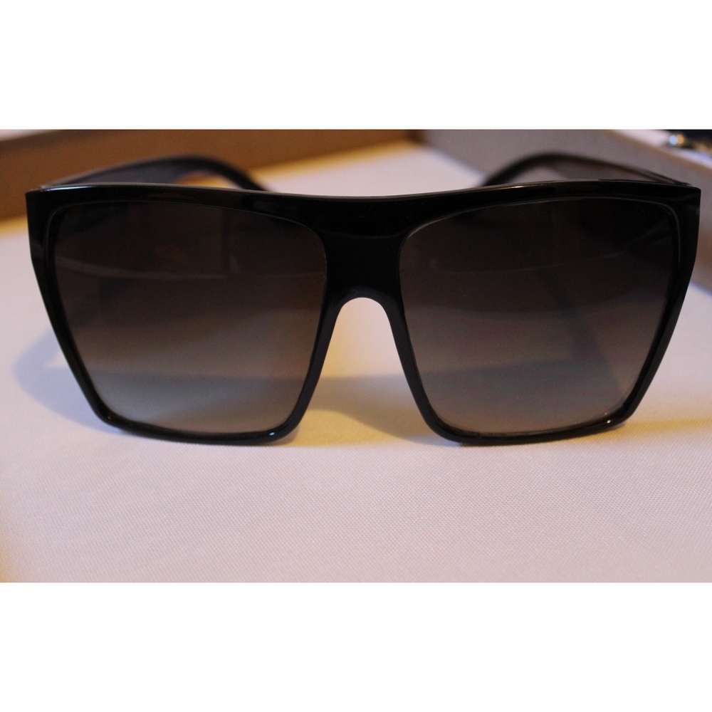 Kim K look alikes sunglasses